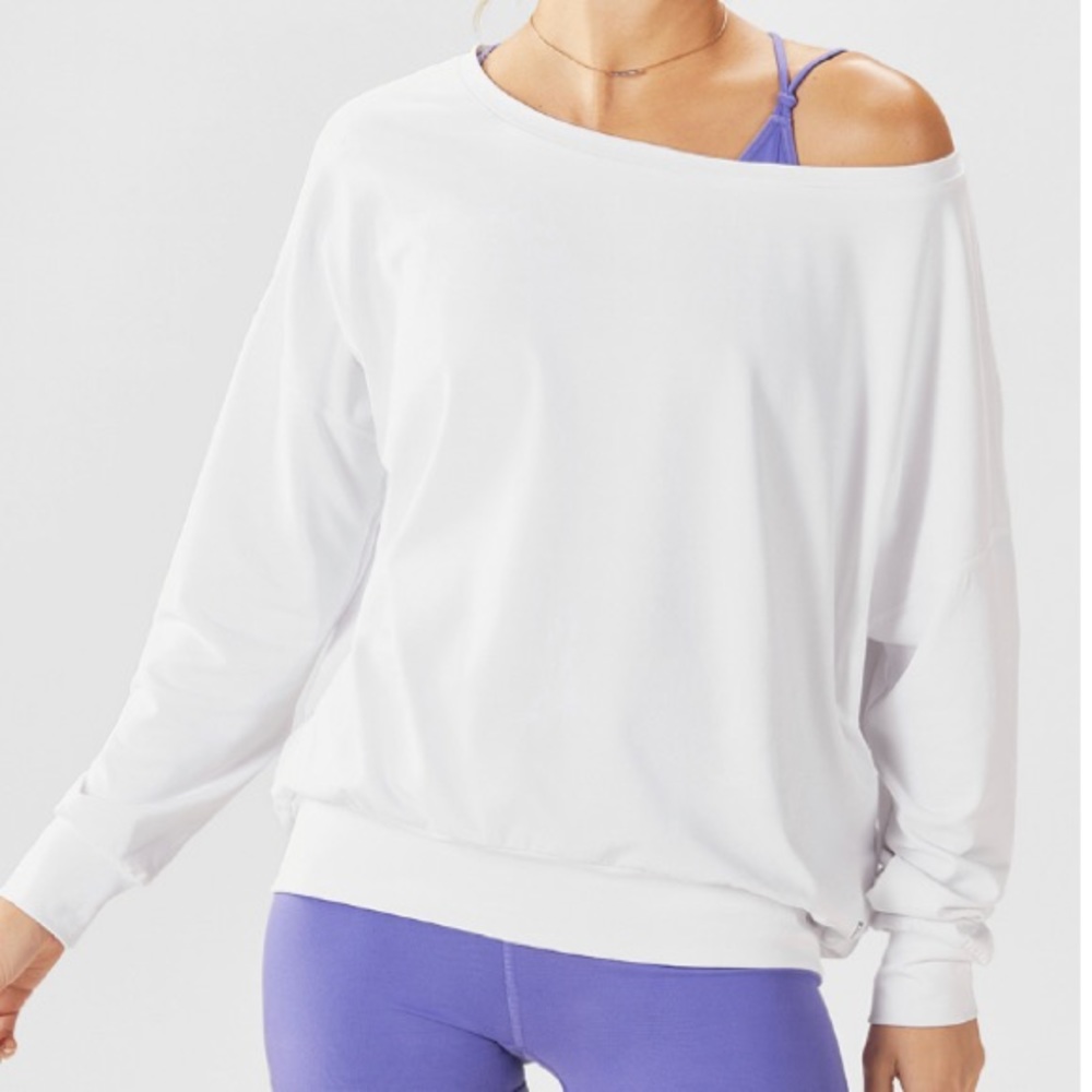 Fabletics “Betty Pullover”